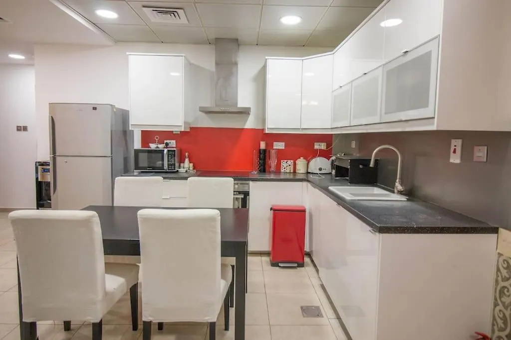 Apartment Ideal For Families -Close To All Amenities! Dubai United Arab Emirates