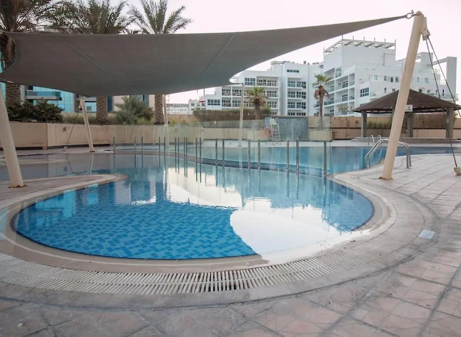 Ideal For Families -Close To All Amenities! Dubai Apartment